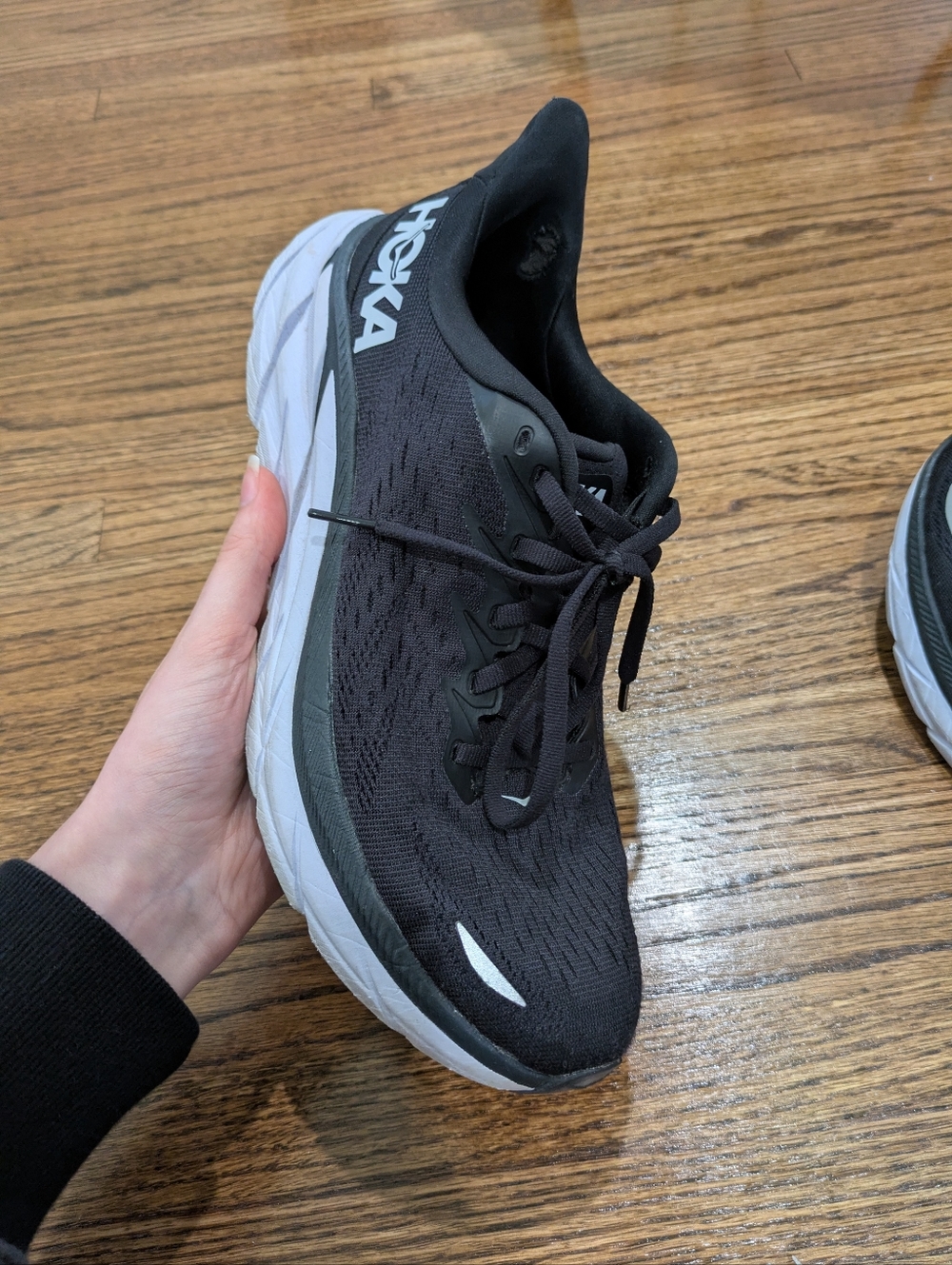 HOKA Clifton 8 Women's Running Shoes | Size 8.5 - Picture 8 of 14